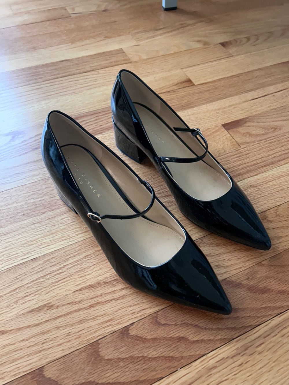 Marc Fisher Ltd Patent Mary Jane Shoes 10.5